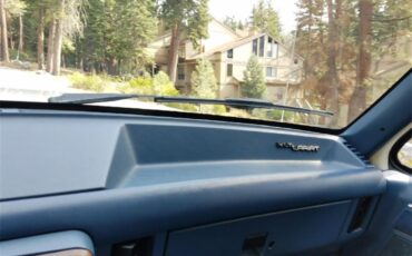 Ford-F250-lariat-1987-White-Blue-18