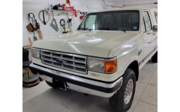 Ford-F250-lariat-1987-White-Blue