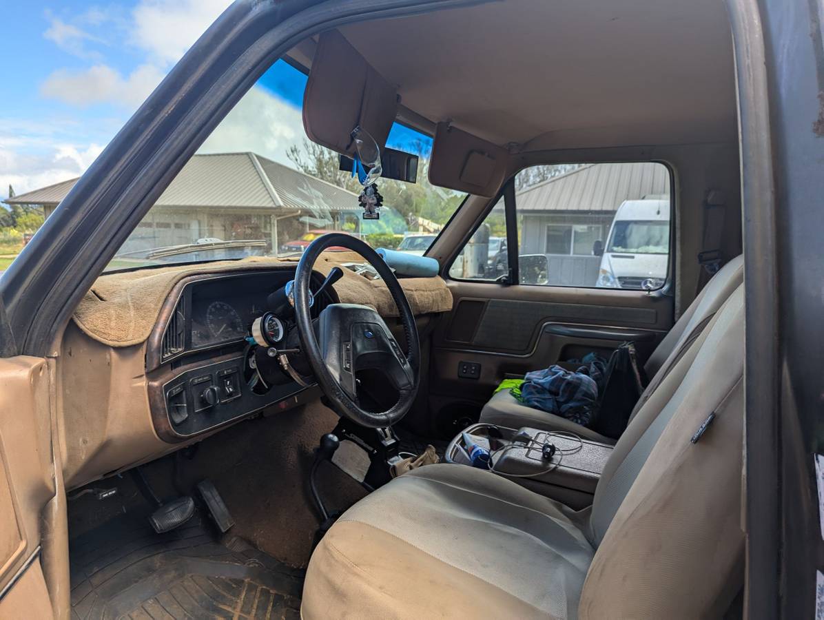 Ford-F250-lariat-1990-black-8