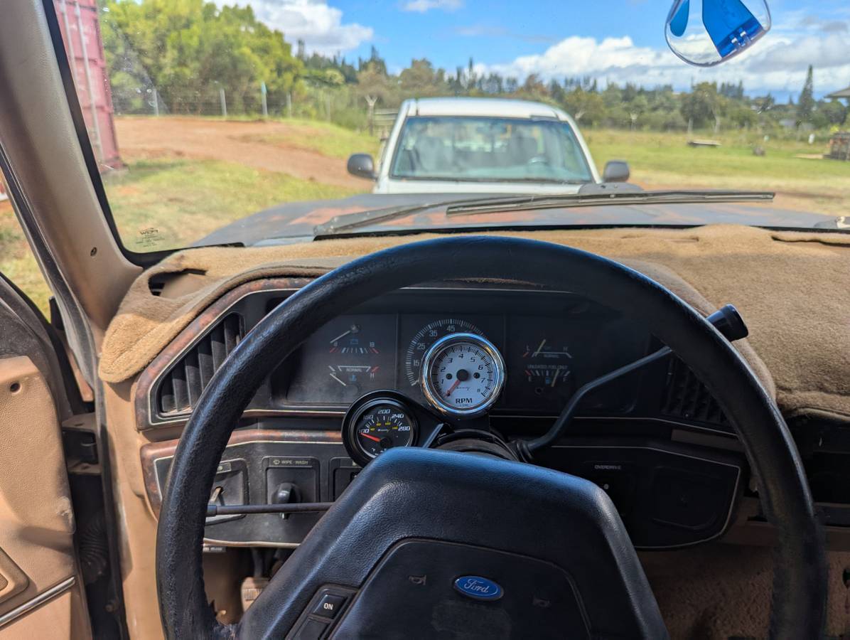 Ford-F250-lariat-1990-black-9