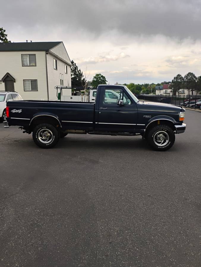 Ford-F250-xlt-regcab-4wd-1993-blue