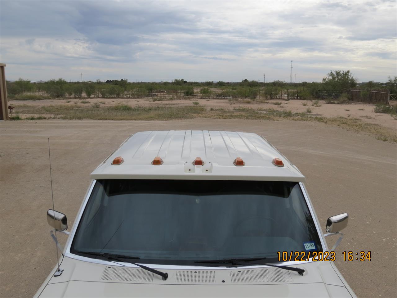 Ford-F350-1989-Wimbledon-white-Blue-17
