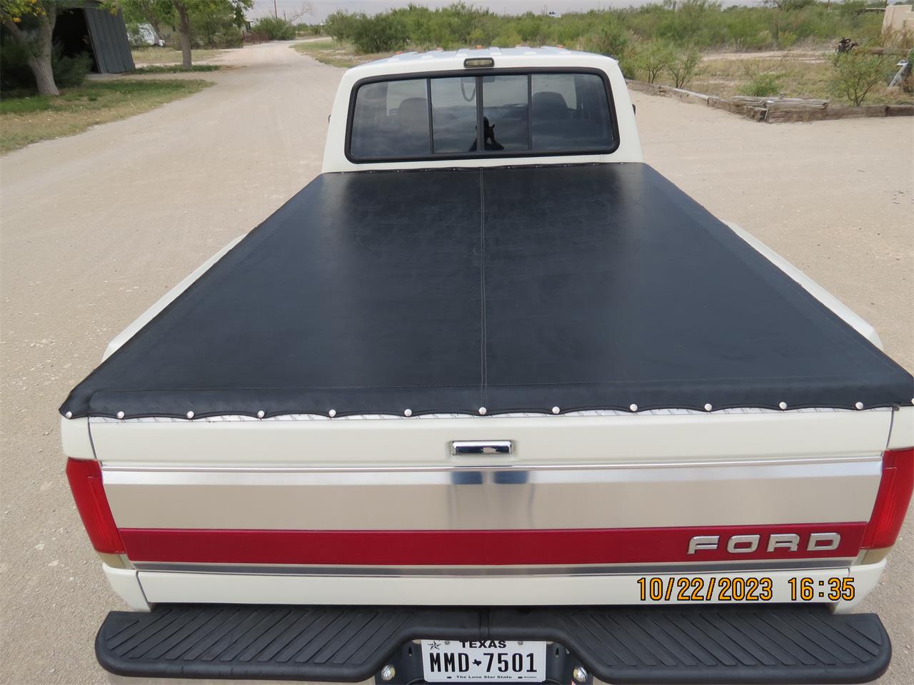 Ford-F350-1989-Wimbledon-white-Blue-18