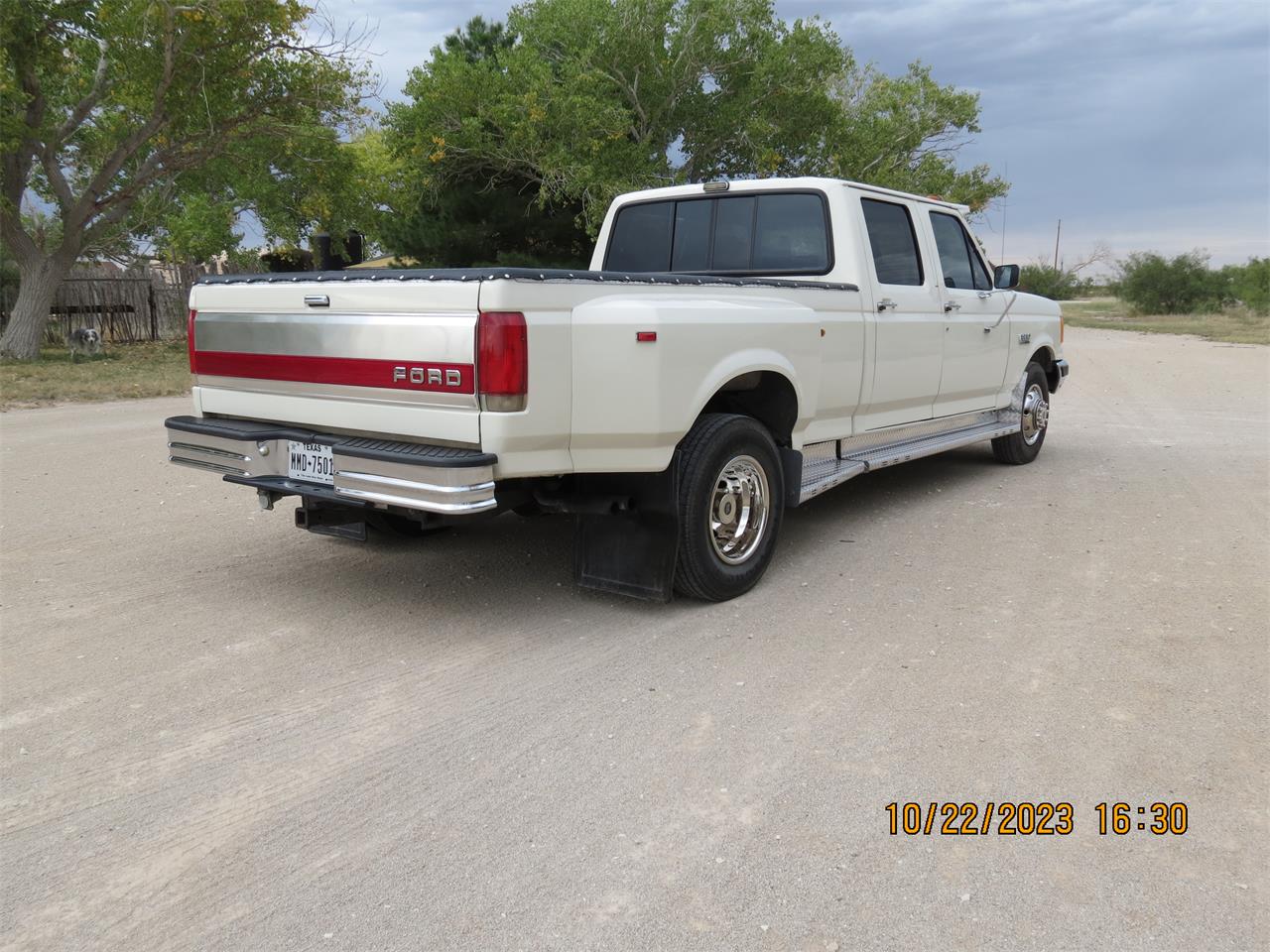 Ford-F350-1989-Wimbledon-white-Blue-21