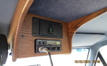 Ford-F350-1989-Wimbledon-white-Blue-33
