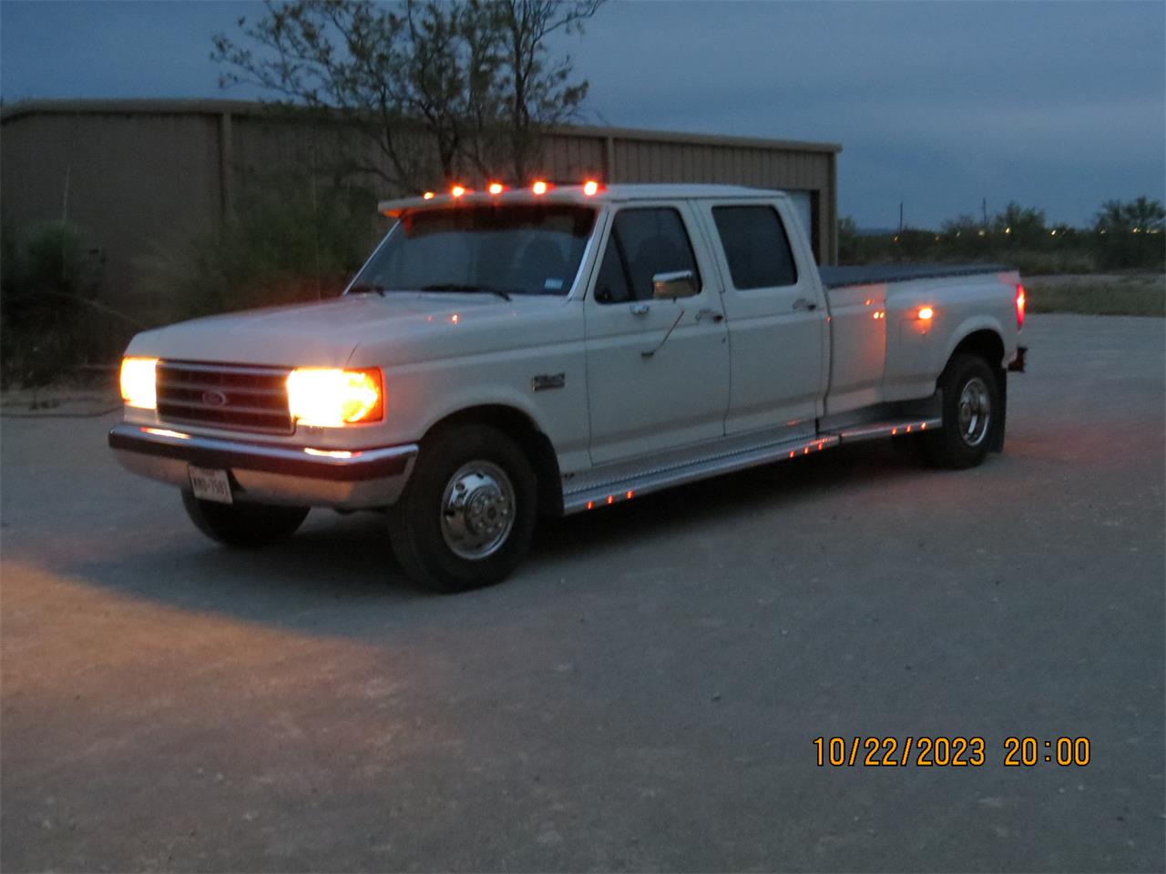 Ford-F350-1989-Wimbledon-white-Blue-50