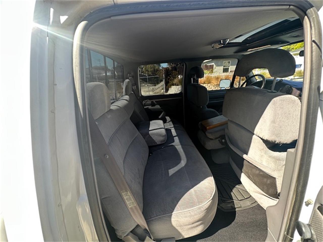 Ford-F350-1994-White-Grey-10
