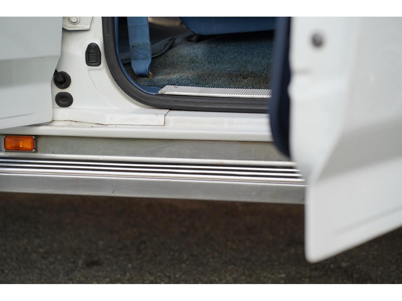 Ford-F350-1995-White-Blue-12