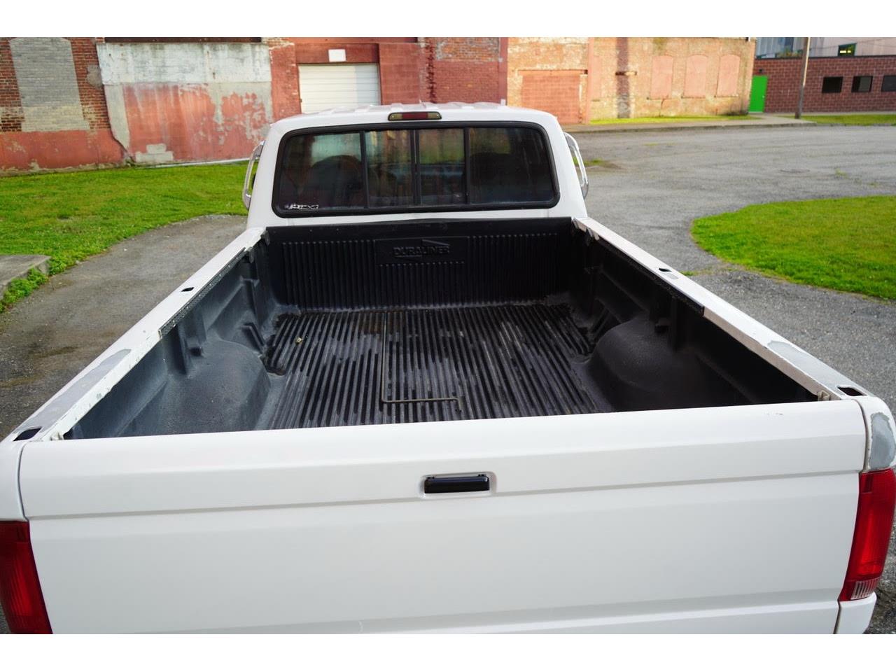 Ford-F350-1995-White-Blue-46