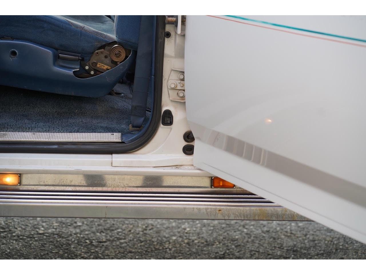 Ford-F350-1995-White-Blue-8