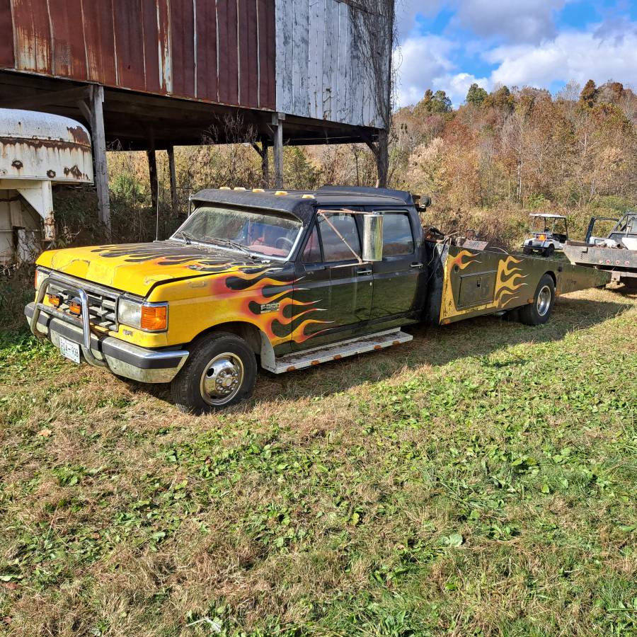 Ford-F350-super-duty-crew-cab-1988-black