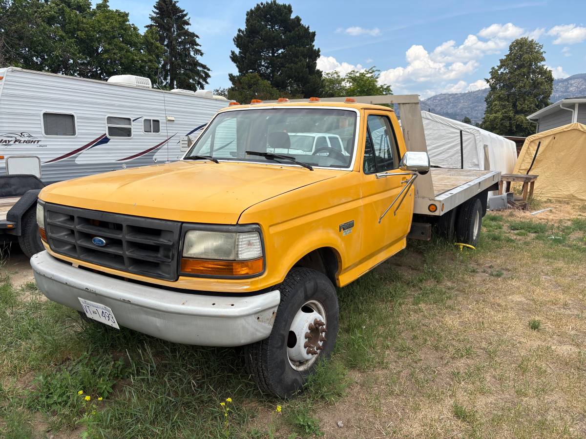 Ford-F350-super-duty-diesel-1994-yellow-1