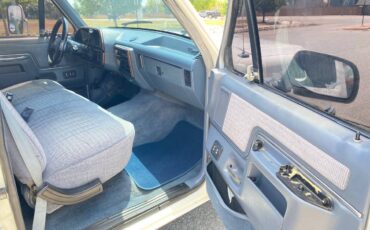 Ford-F350-super-duty-xlt-diesel-1991-white-12