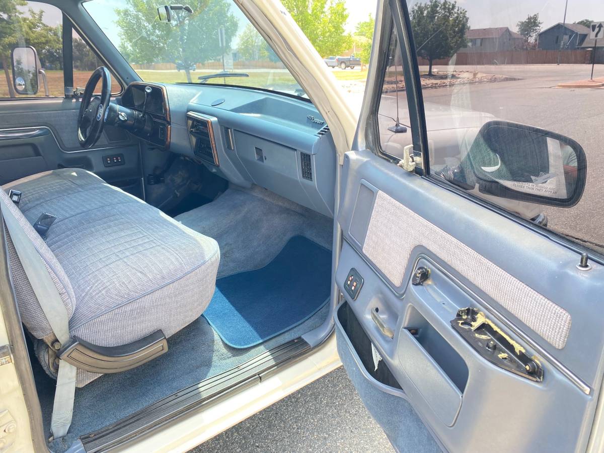 Ford-F350-super-duty-xlt-diesel-1991-white-12