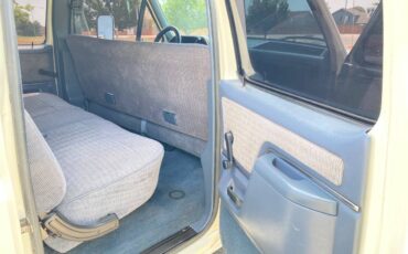 Ford-F350-super-duty-xlt-diesel-1991-white-15