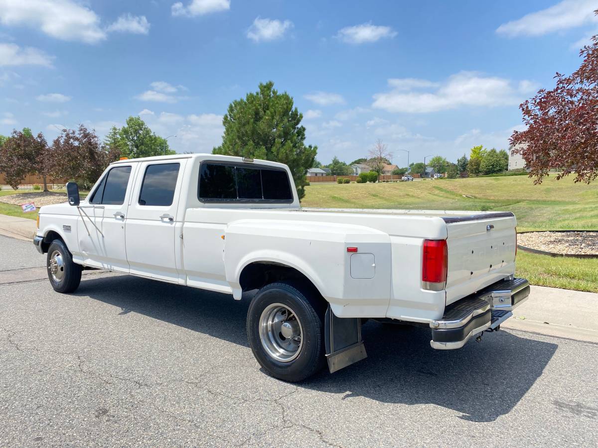 Ford-F350-super-duty-xlt-diesel-1991-white-2