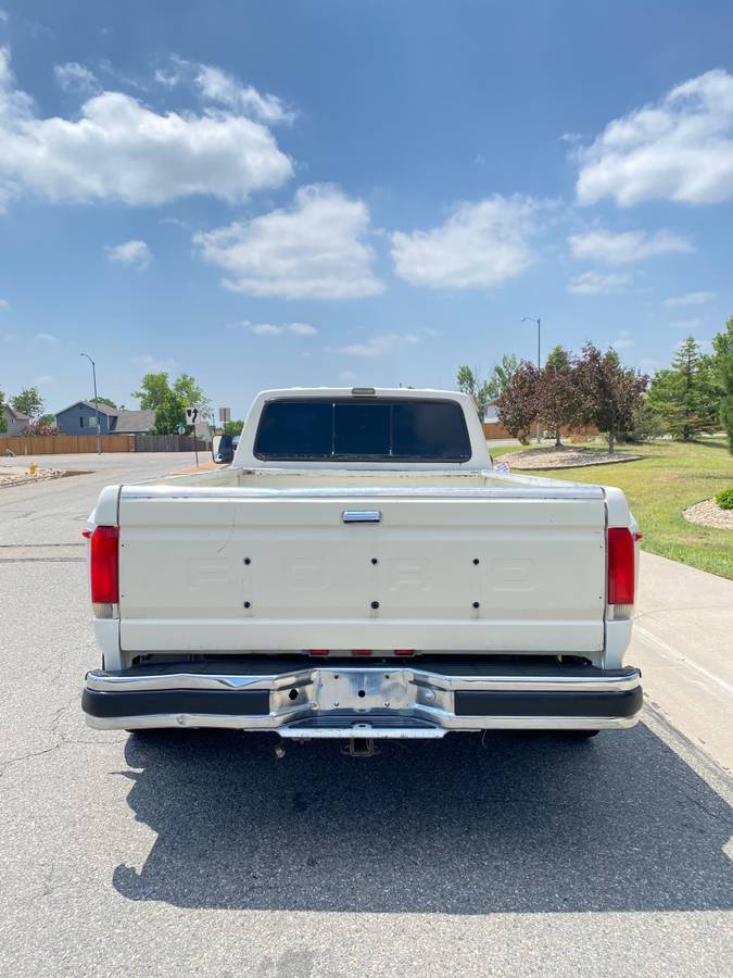 Ford-F350-super-duty-xlt-diesel-1991-white-3