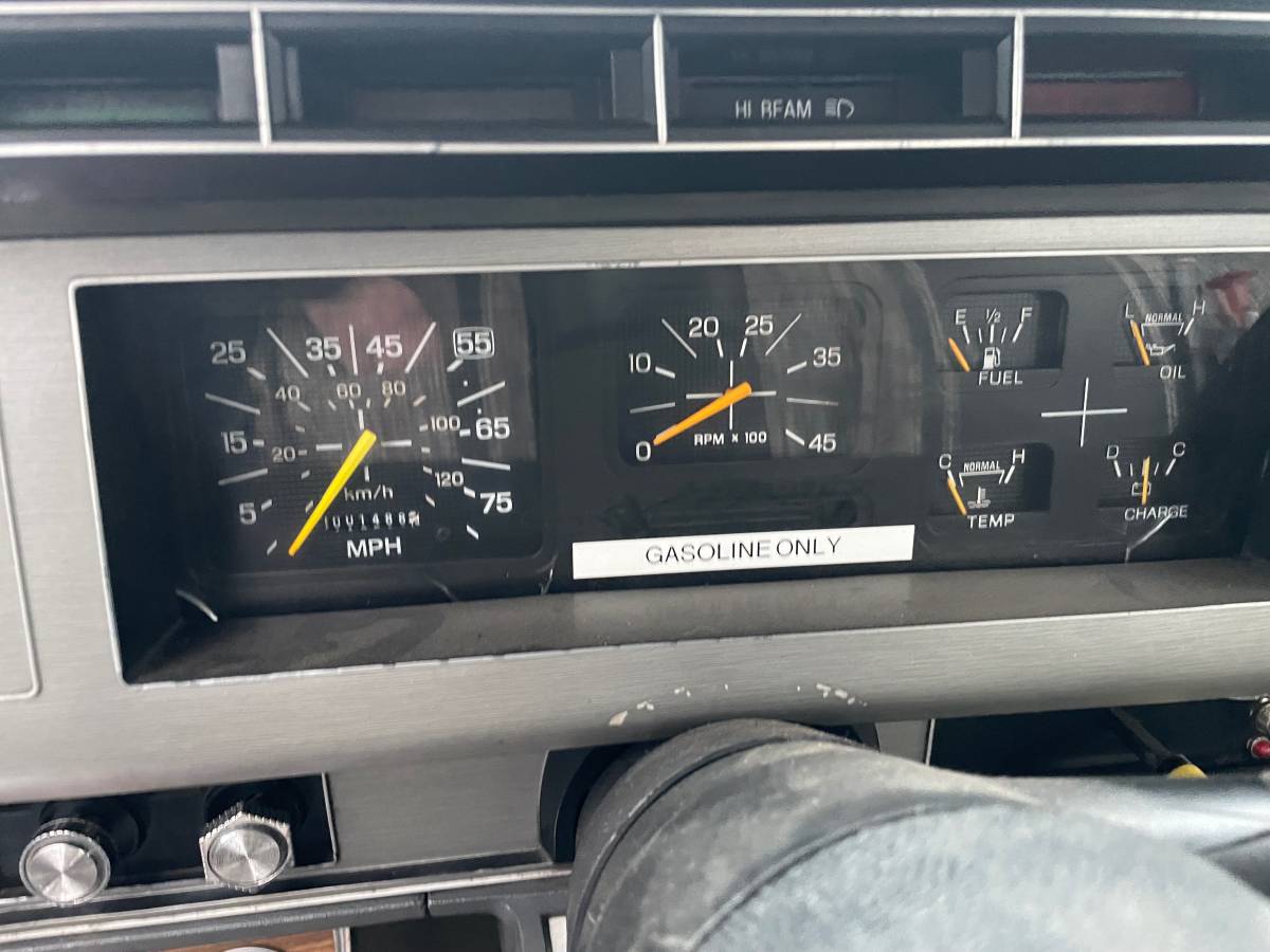 Ford-F700-1989-red-3