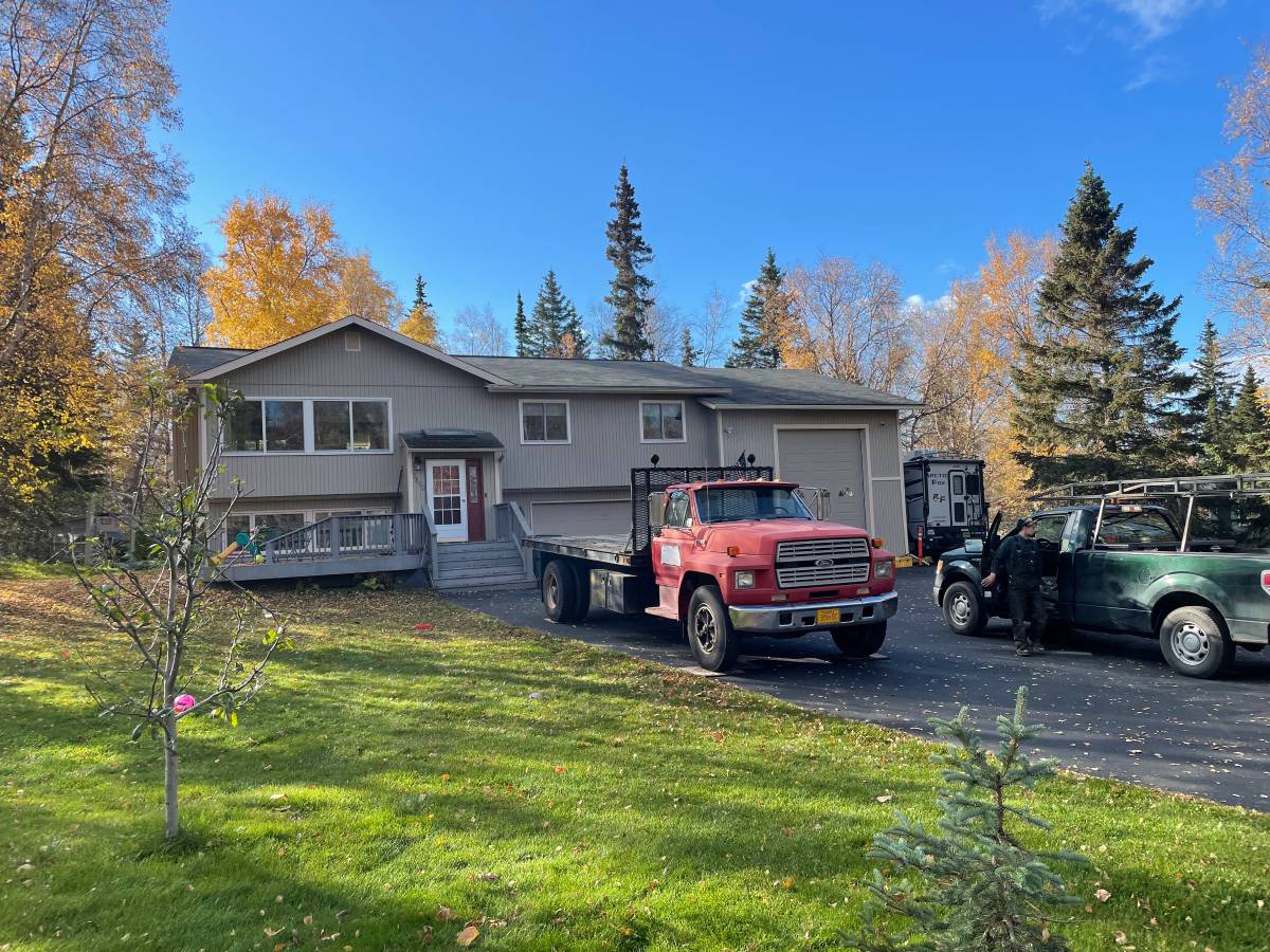 Ford-F700-1989-red