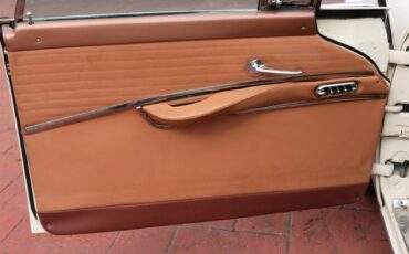 Ford-Fairlane-1955-11