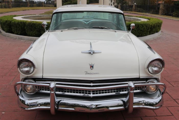 Ford-Fairlane-1955-7