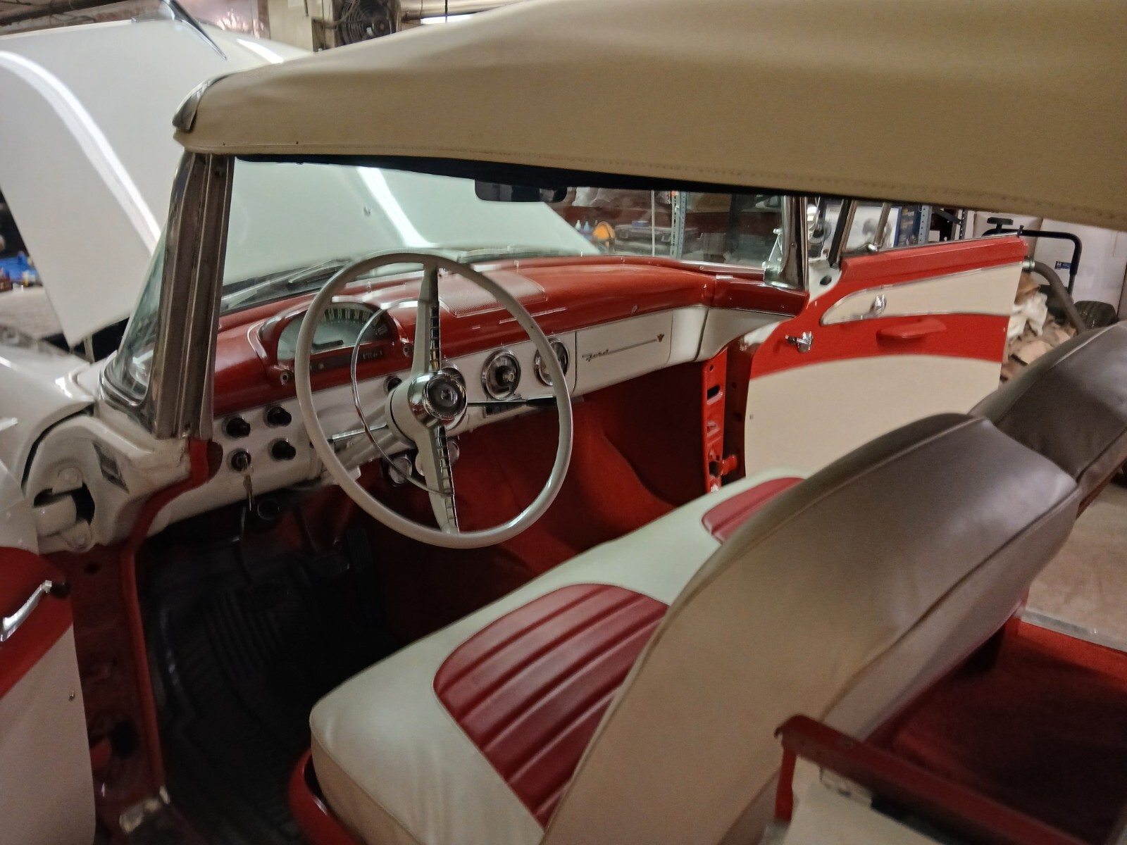 Ford-Fairlane-1955-Convertible-18