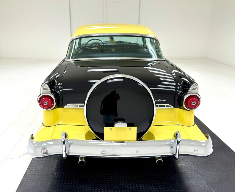 Ford-Fairlane-1955-Raven-Black-Black-2