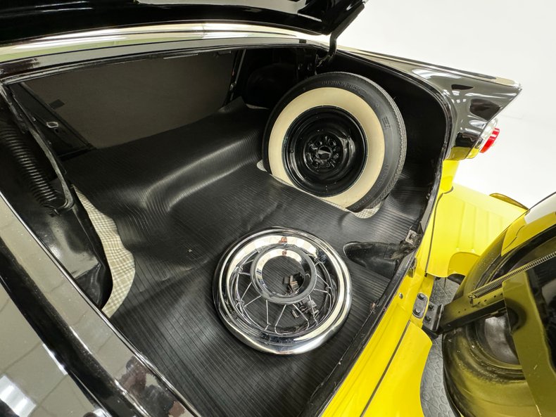 Ford-Fairlane-1955-Raven-Black-Black-38