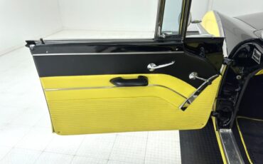Ford-Fairlane-1955-Raven-Black-Black-41