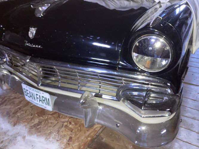 Ford-Fairlane-1956-1