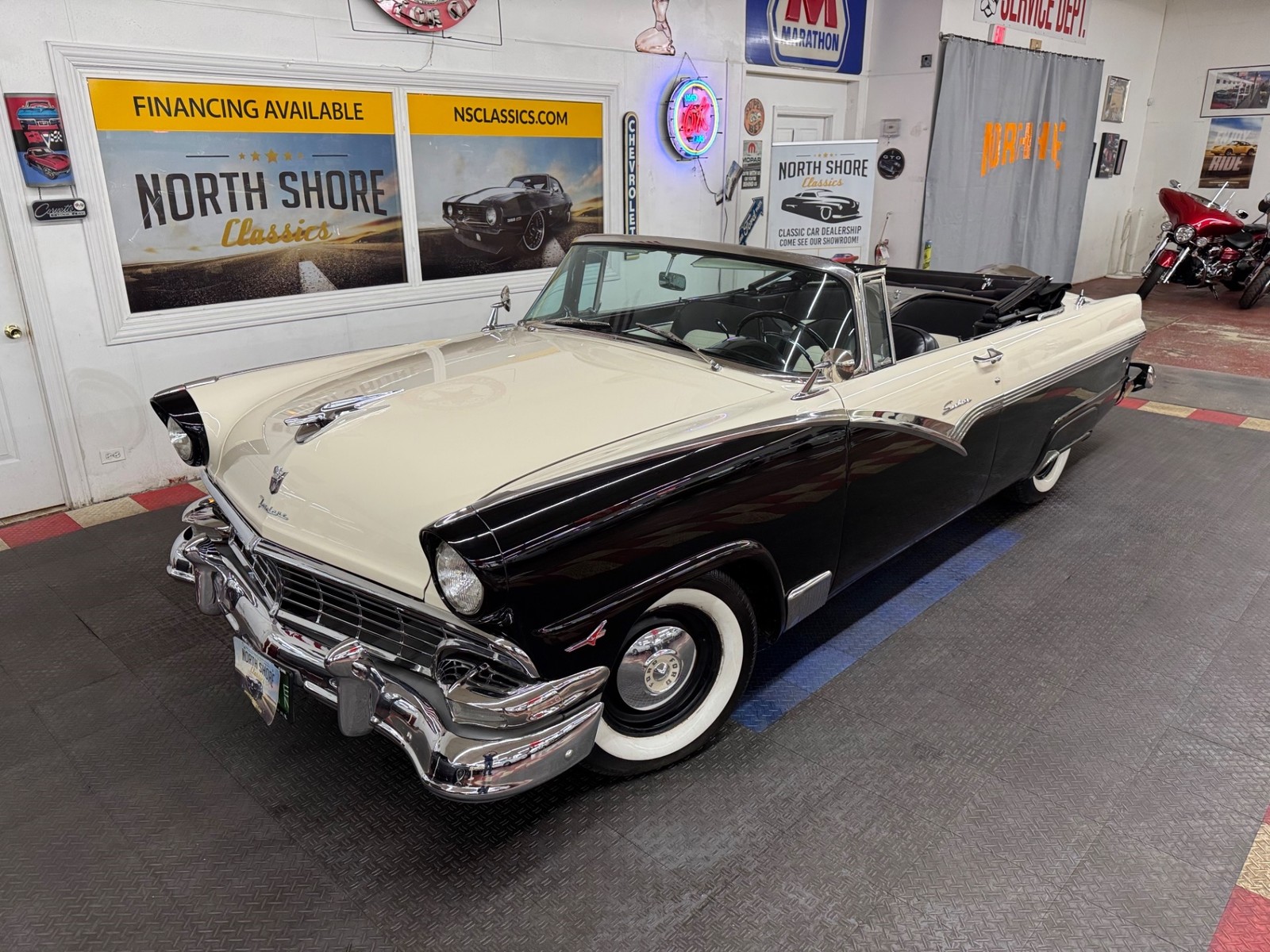 Ford Fairlane 1956 --