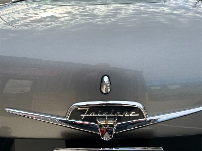 Ford-Fairlane-1956-Black-Black-31