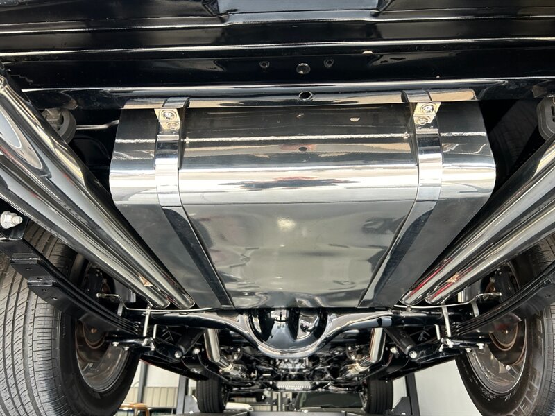 Ford-Fairlane-1956-Black-Black-49