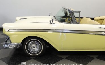 Ford-Fairlane-1957-Convertible-22