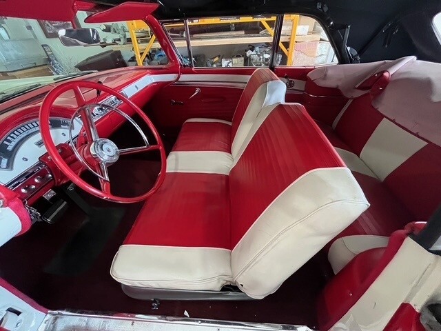 Ford-Fairlane-1957-Convertible-25