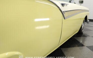 Ford-Fairlane-1957-Convertible-26