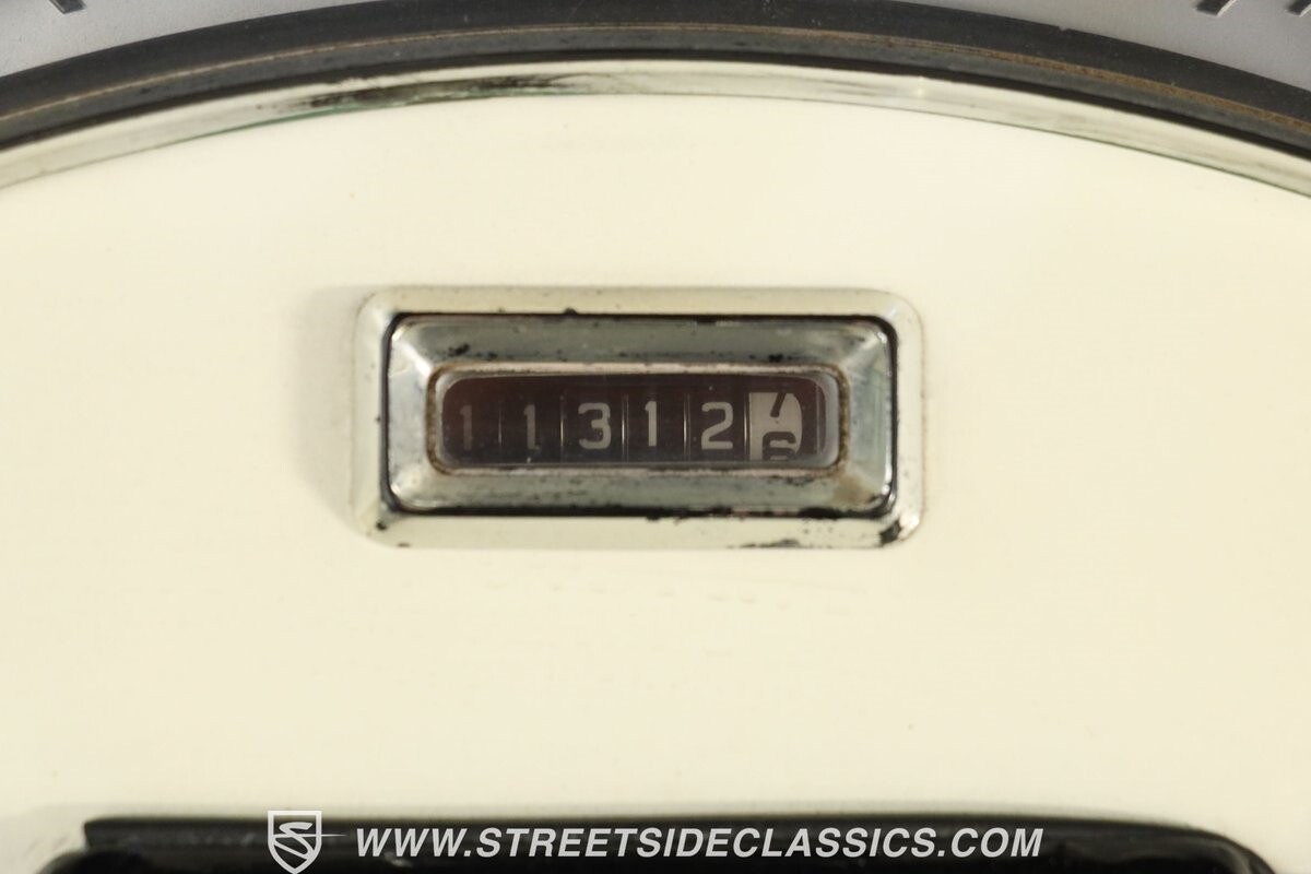 Ford-Fairlane-1957-Convertible-35