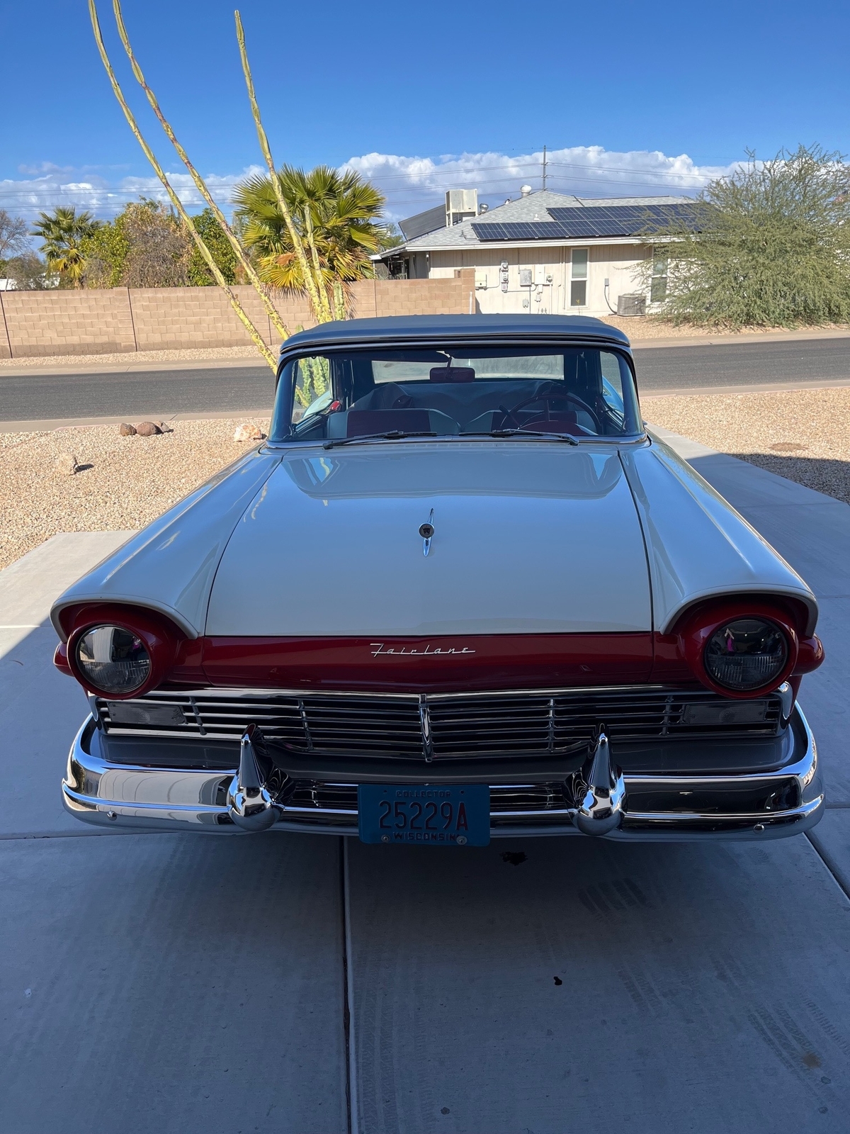 Ford-Fairlane-1957-Convertible-4