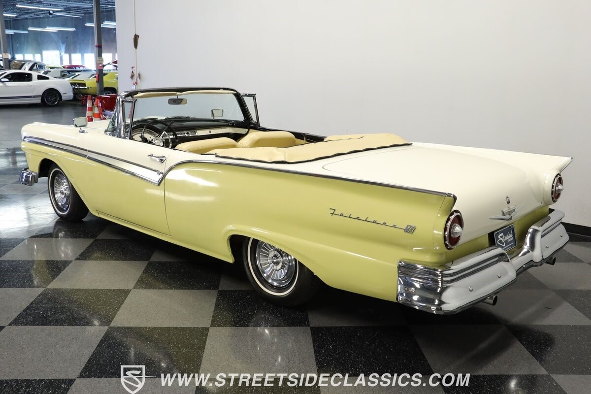 Ford-Fairlane-1957-Convertible-6