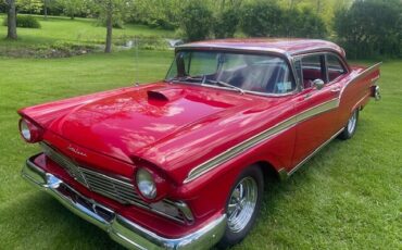 Ford-Fairlane-1957-Coupe-8