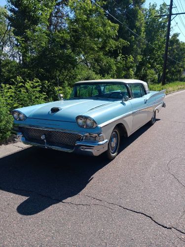 Ford-Fairlane-1958-Blue