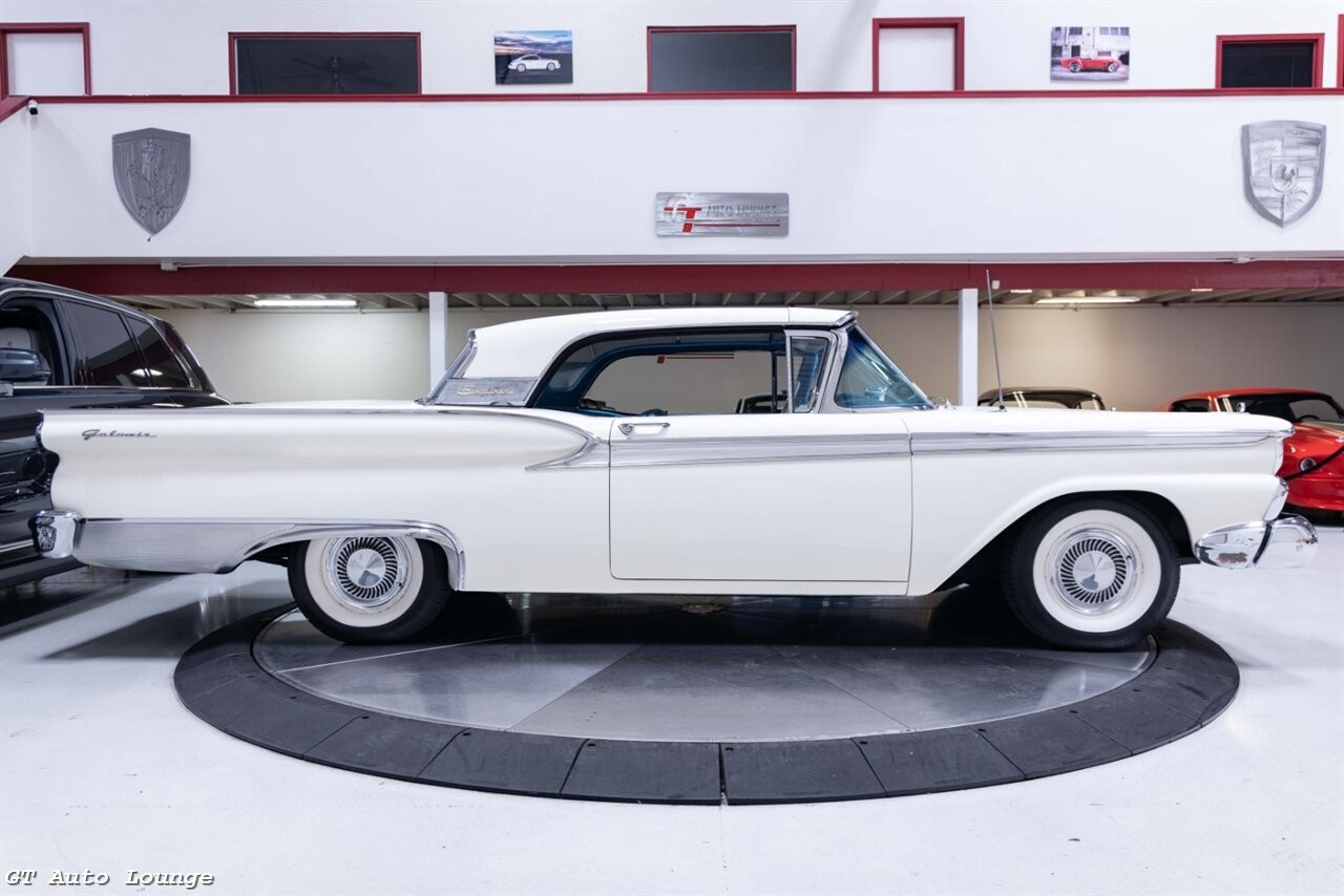 Ford-Fairlane-1959-Convertible-3