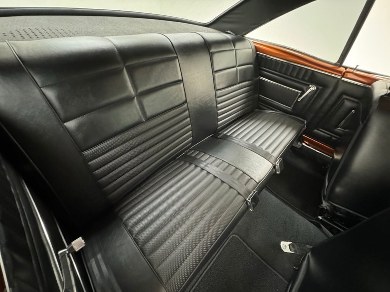 Ford-Fairlane-1966-Nutmeg-Black-11