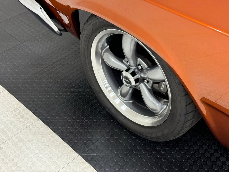 Ford-Fairlane-1966-Nutmeg-Black-19