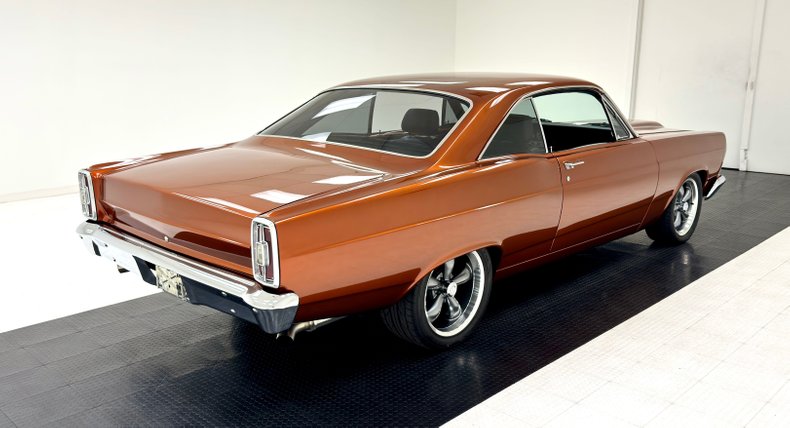 Ford-Fairlane-1966-Nutmeg-Black-3
