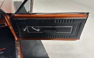 Ford-Fairlane-1966-Nutmeg-Black-35