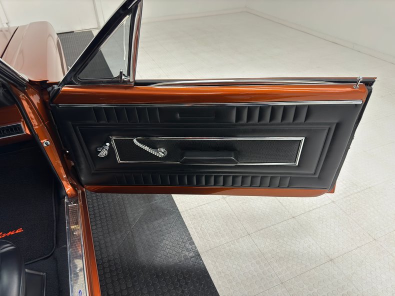 Ford-Fairlane-1966-Nutmeg-Black-35