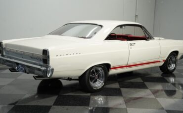 Ford-Fairlane-1967-Fastback-12