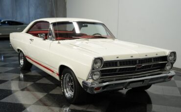 Ford-Fairlane-1967-Fastback-15