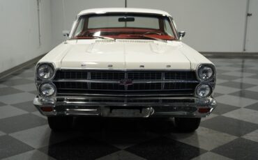 Ford-Fairlane-1967-Fastback-16